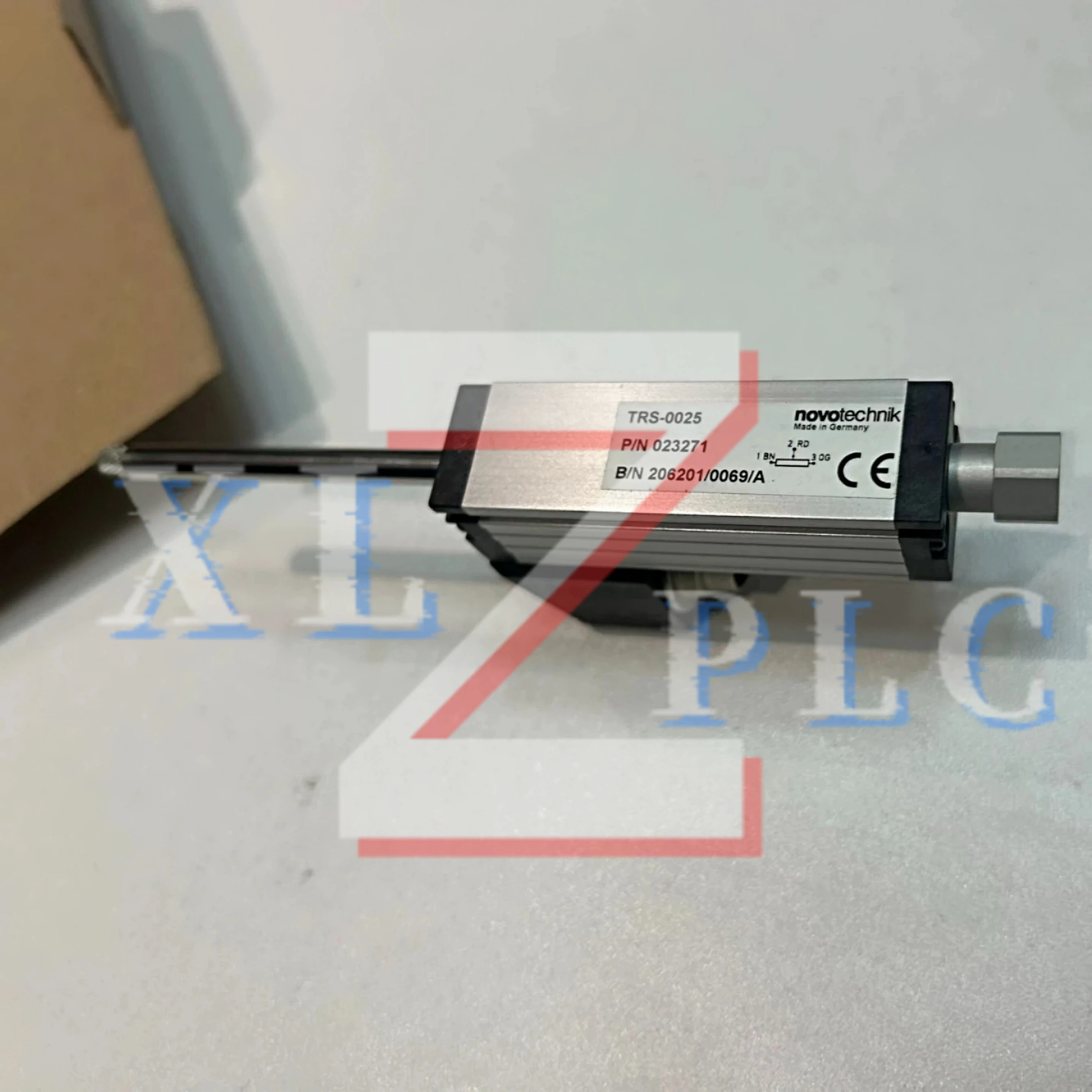 new original   Displacement sensor    TR-0010   TR-0025