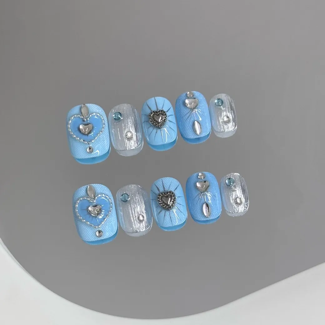 

10 шт., короткие накладные ногти ручной работы, блестящий алмазный декор, накладные ногти, женские носимые глянцевые синие цвета, милые и крутые накладные ногти