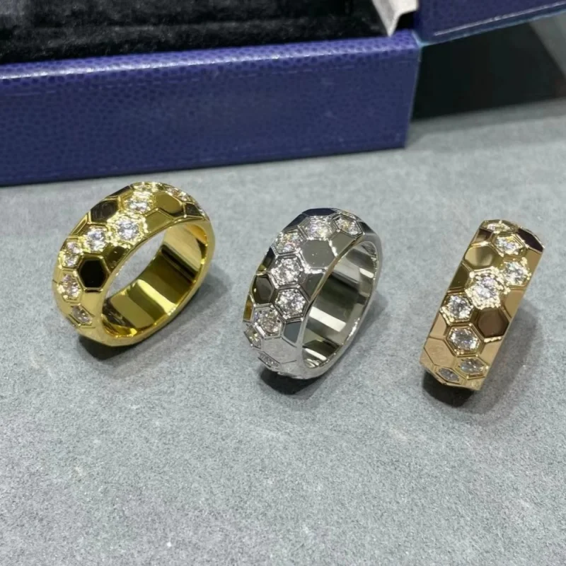 Hot Selling Retro Women's Luxury Ring 925 Silver Carved Honeycomb Zircon Men's and Women's Rings Exquisite Jewelry