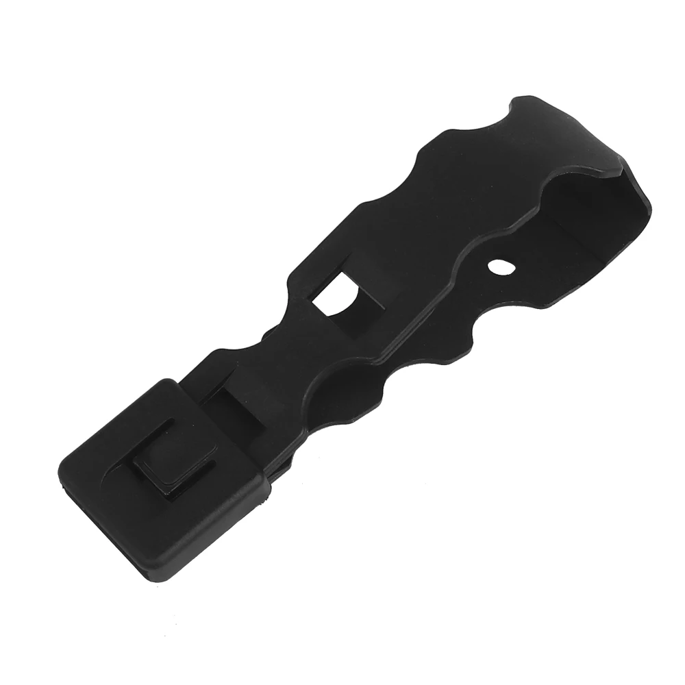 4pcs Tactical Molle System Malice Clips Strap Molle Clips Attachment for Magazine Pouch for 5.56 AR15 Single/Double Mag Pouches