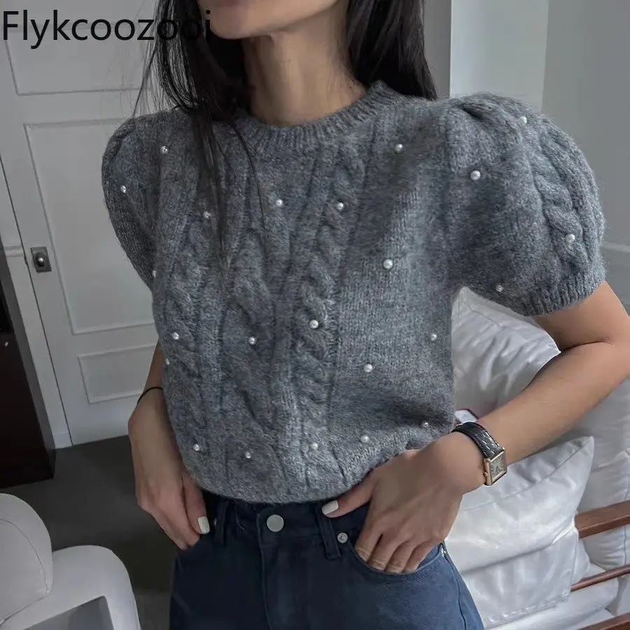 Bubble Short Sleeve Twist Knit Women\'s Korean Version Retro Round Neck Slimming Short Pearl Embellished Age-reducing Sweater