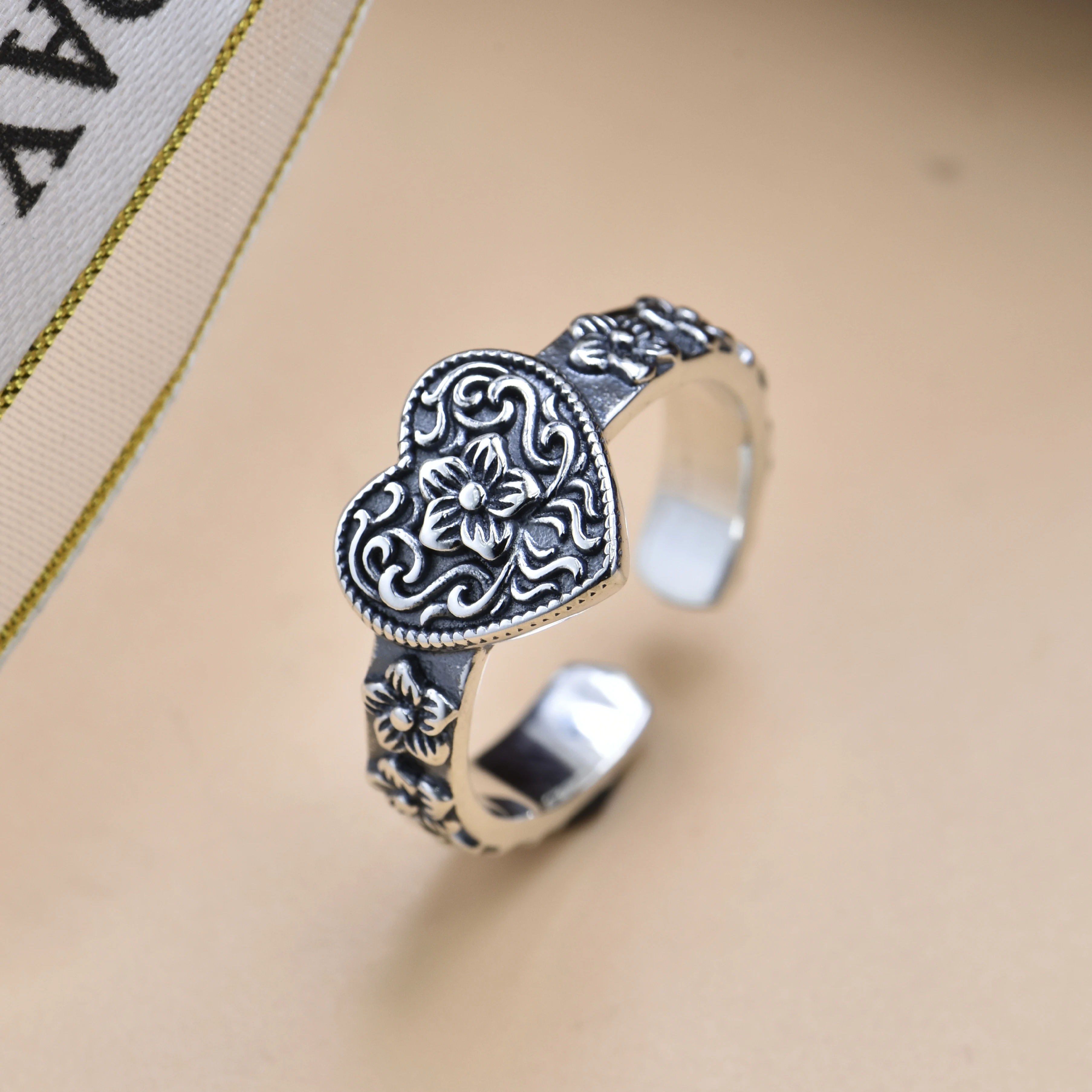 แหวนเงินแท้ 925 ลายหญ้าถังสไตล - Men Accessories Ethnic บทวิจารณ์และราคา