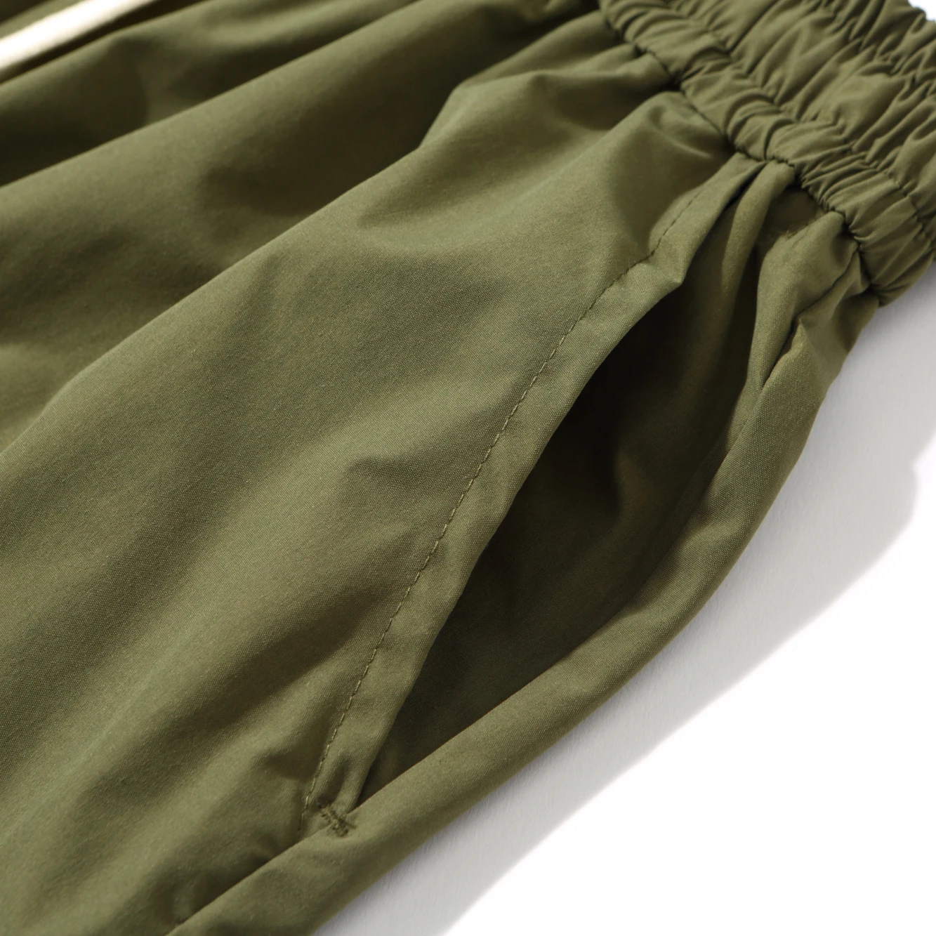 Summer Men's Shorts New Solid Color Multi Pocket Loose Outdoor Fishing Sports Straight Tube Pants Men Functional Style Dungarees