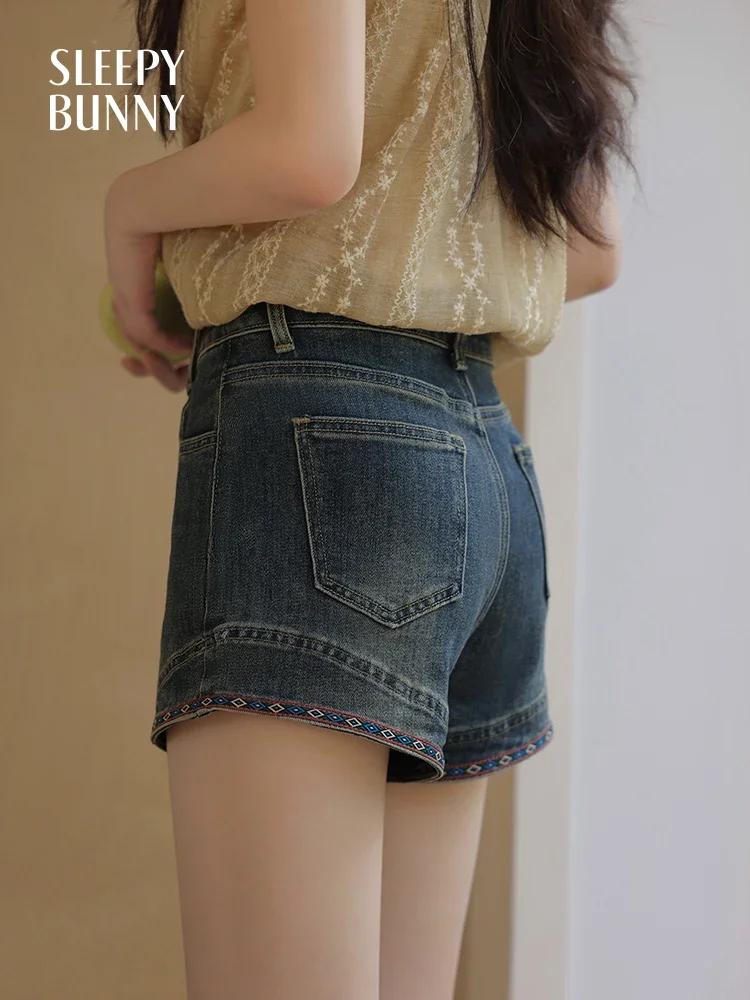 Women High-Waisted Denim Shorts Summer Slim Fit Bohemian Style with Woven Strap Detailing Trendy Sexy Hot Pants for Stylish Look
