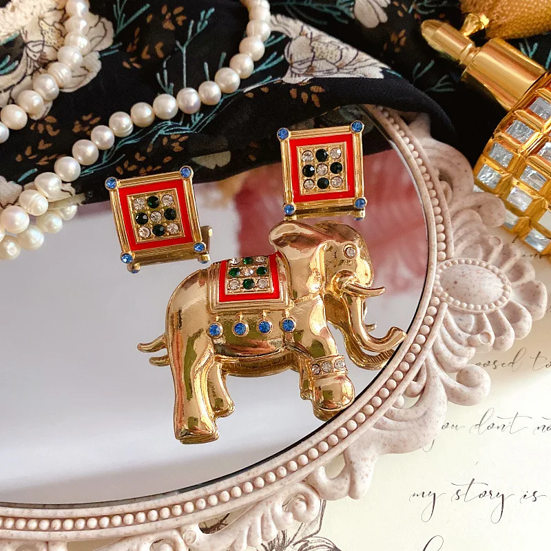 Auspicious Baby Elephant Drop Glaze Enamel Rhinestone Brooch Vintage Square Stud Earrings Jewelry Accessories Set for Women