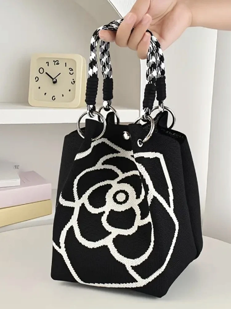 Fashion Flowers Knit Handbag Women Shoulder Bag Color Contrast Portable Ladies Beach Handbag Shopping Tote