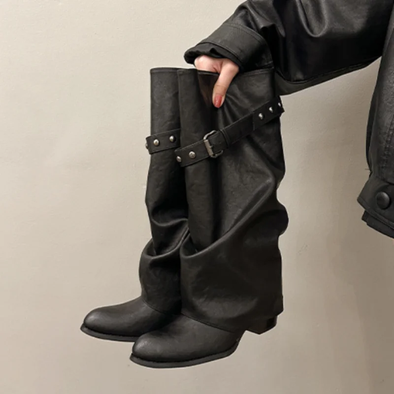 Damen-Slouchy-Stiefel mit Nieten und Metallschnalle, kniehoch, mit niedrigem Blockabsatz, Cowboy-Stiefel, Retro-Street-Fashion-Schuhe – Detail 8