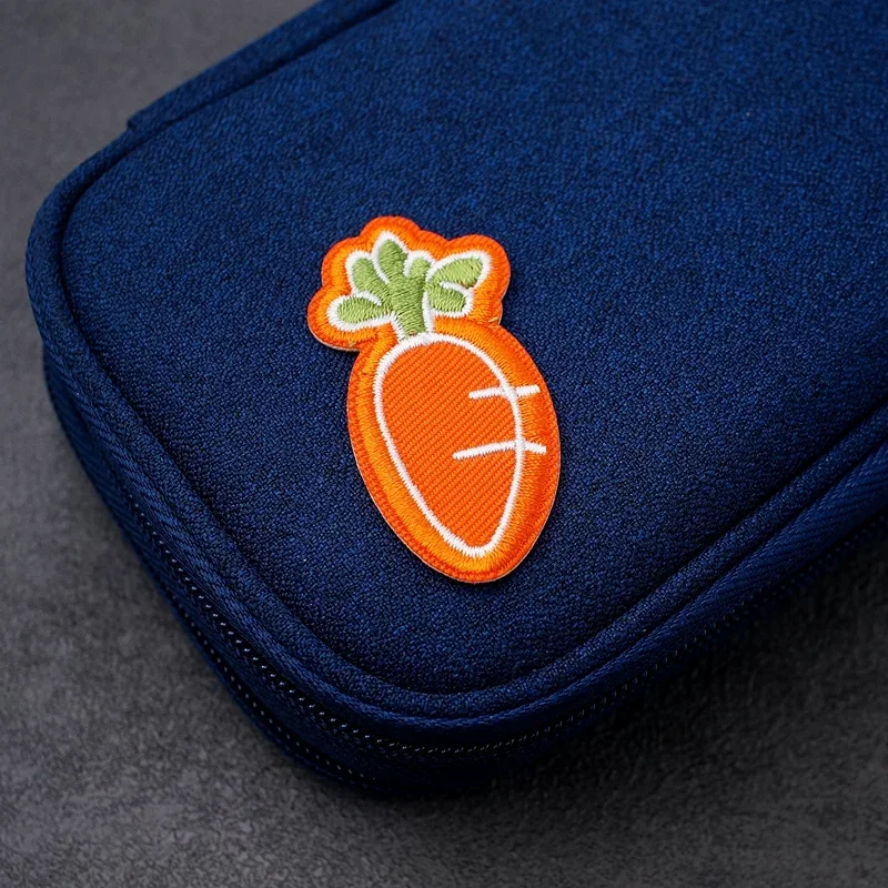 Carrot (Size:3.0X5.5cm) DIY Cloth Badge Embroidered Applique Sewing Patch Clothes Stickers Garment Apparel Accessories
