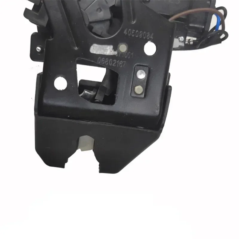 Back Door Lock Assy for Geely Emgrand EC7-RV GX7 GX9 SX7 Trunk Central Locking Tailgate Lock Block 1068003360