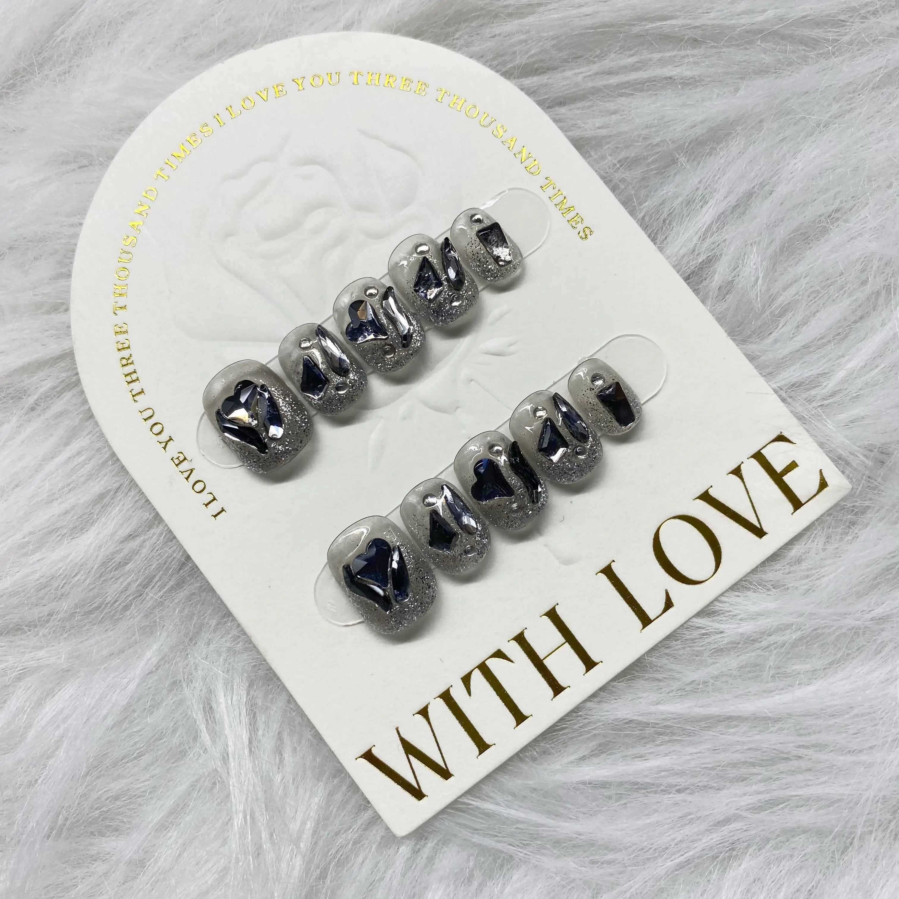 Strass Transparent glacé foncé, détachable, réutilisable, élégant, blanc, fait à la main, presse sur les ongles. No.A034