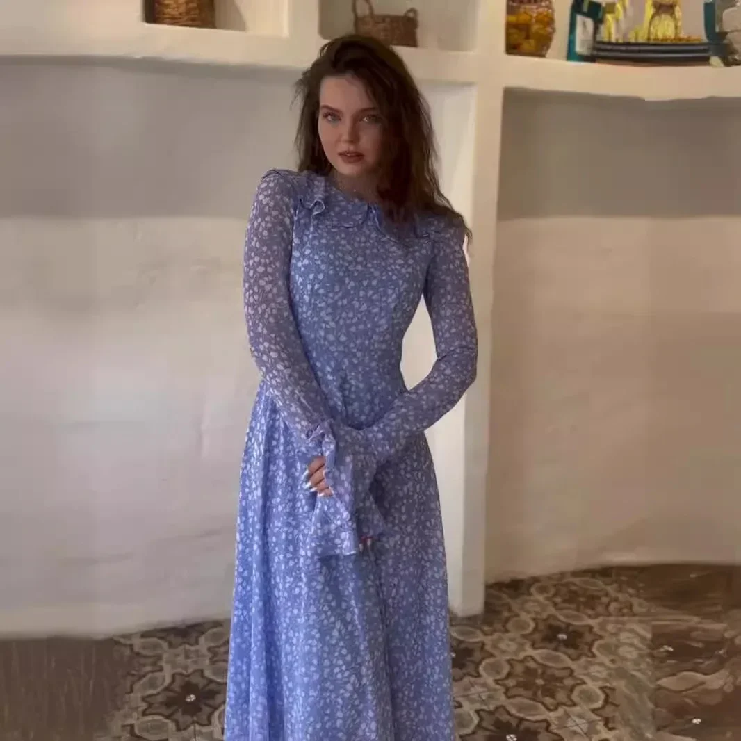 

Женское длинное платье в белый горошек 2024. Милое платье с длинными рукавами, рукавами в виде листьев лотоса и кукольным воротником. S-XXL