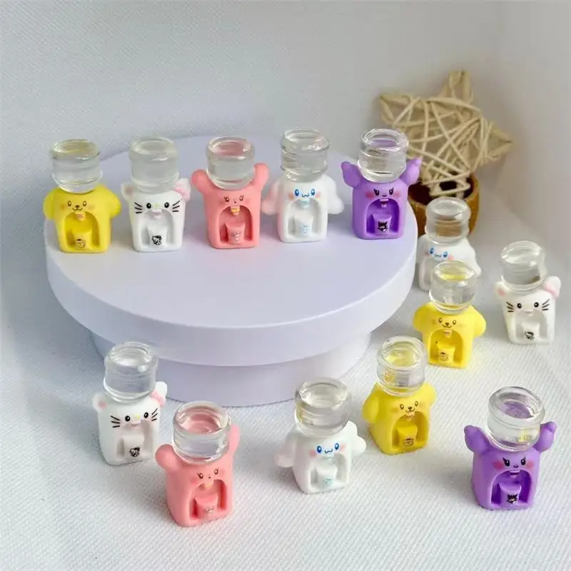 5PCS Leuke Sanrio Poppenhuis Speelgoed Kuromi Cinnamoroll Pompompurin Hello Kitty Water Dispenser Model Huis Decor Kinderen Spelen speelgoed Geschenken