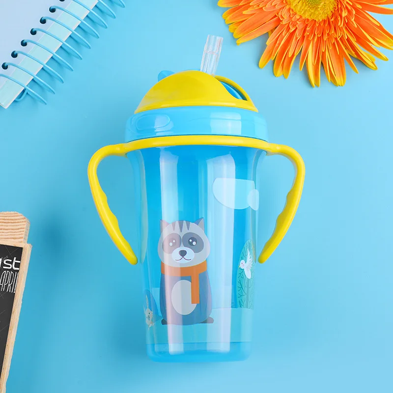 Cartoon Baby Feeding Cup with Straw BPA Free Portable Bottle Leak Proof Handle Kids Training Sippy Copos Children's Drinking Cup