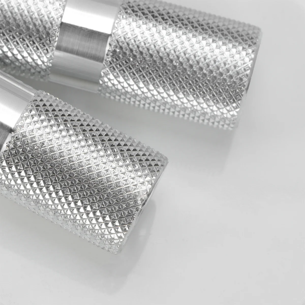 1 Pair Aluminum Non-Slip Foot Pegs For Front Rear Axle Bicycle Pedal Replacement Accessory Mountain Racing Bike Use Silver