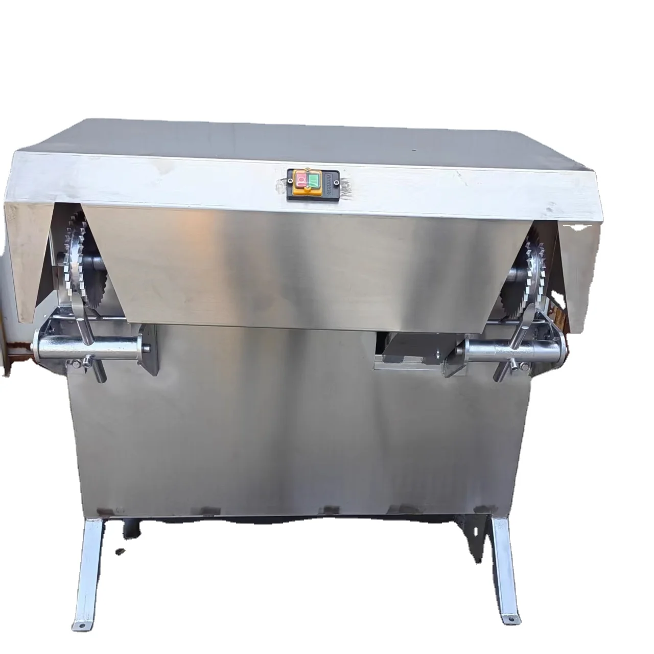 New design  Coconut Peel Removing Machine for promotion