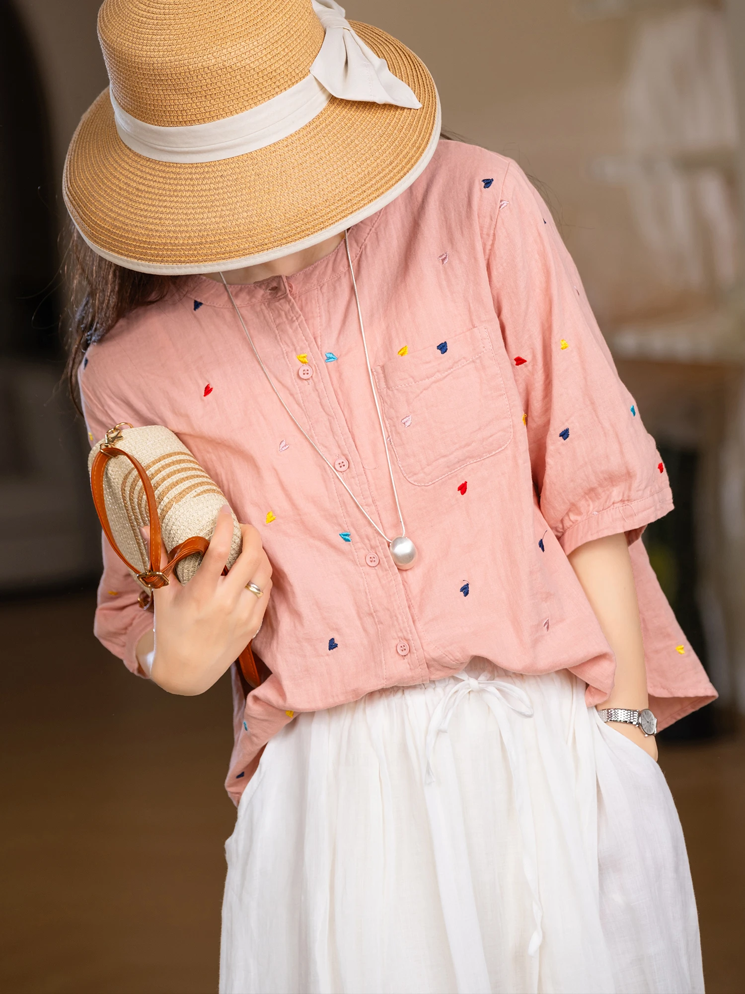

Soft Plush Double Layer 100 Cotton Heart Embroidery Single Button Five Sleeve Shirt Women Casual Loose Fit Breathable Comfort...