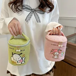 Borsa cosmetica Sanrio Kawaii Kuromi Cinnamoroll borsa da viaggio ad alta capacità per studenti all'aperto borsa da viaggio per cosmetici giocattoli per ragazze