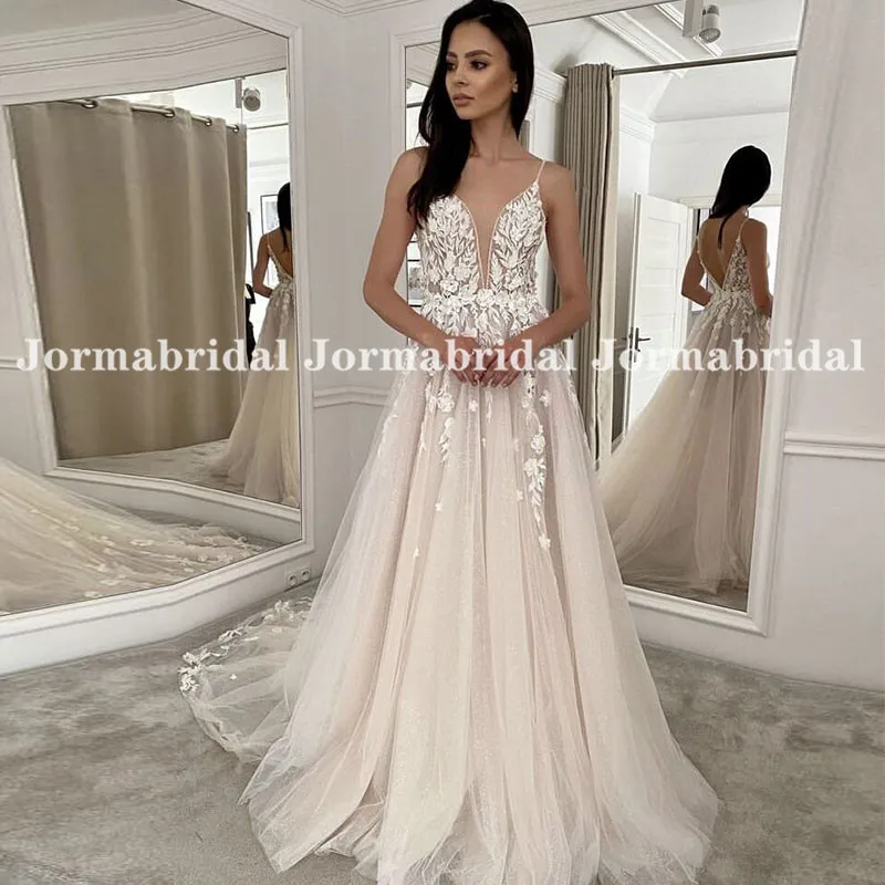 Licht Champagne Böhmischen Hochzeit Kleider 2022 Spaghetti Strap V-ausschnitt Spitze Applique Backless Tulle Strand Brautkleider Für Frauen