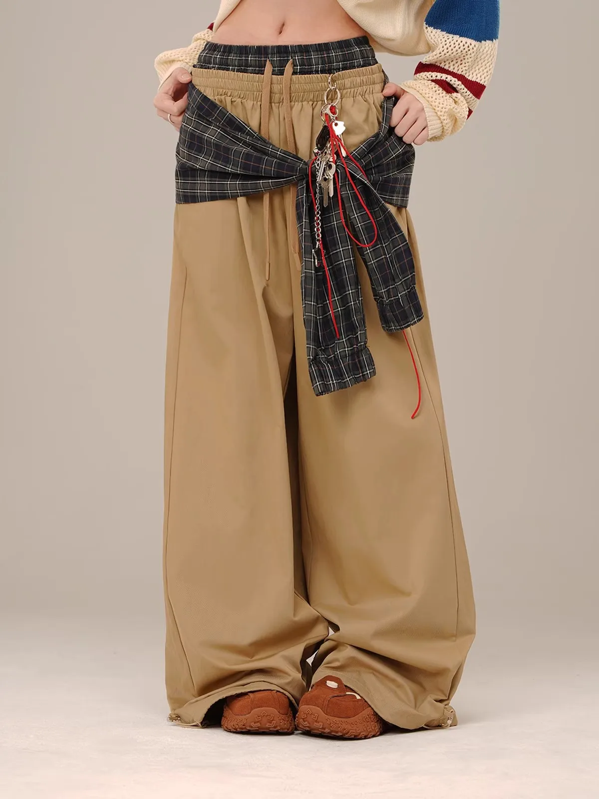 Women's Khaki Gothic Cargo Pants Y2k 90s Vintage Harajuku Retro Pants Oversize High Waist Trousers Emo 2000s Clothes Winter New