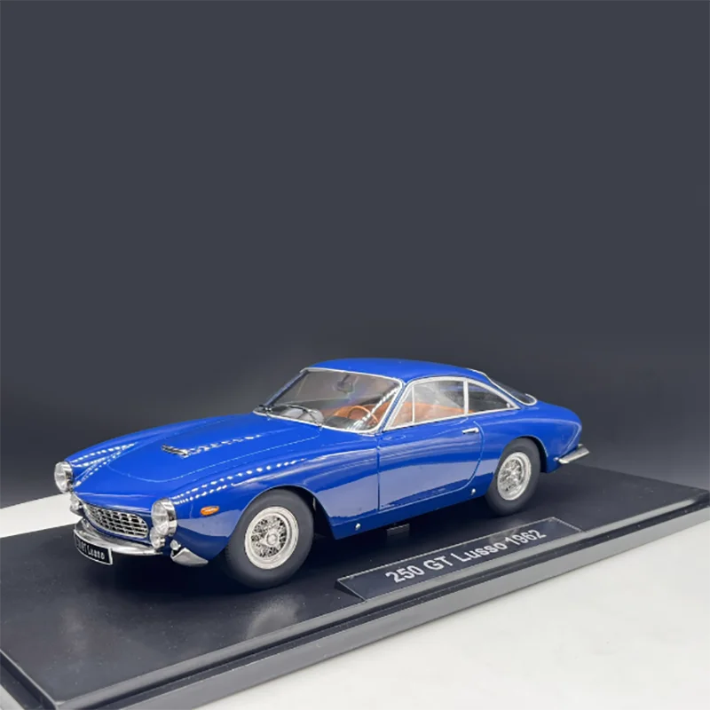 Diecast 1:18 Scale 250 GT Lusso 1962 Alloy Vehine Model Finished Simulation Collection Decoration Gift Toys Display