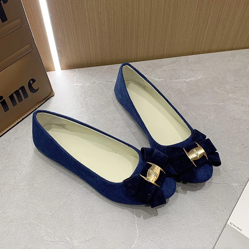 2026 sweet bow women\'s shoes flat with comfortable shallow mouth suede small pointed shoes large size 43 WSH2349