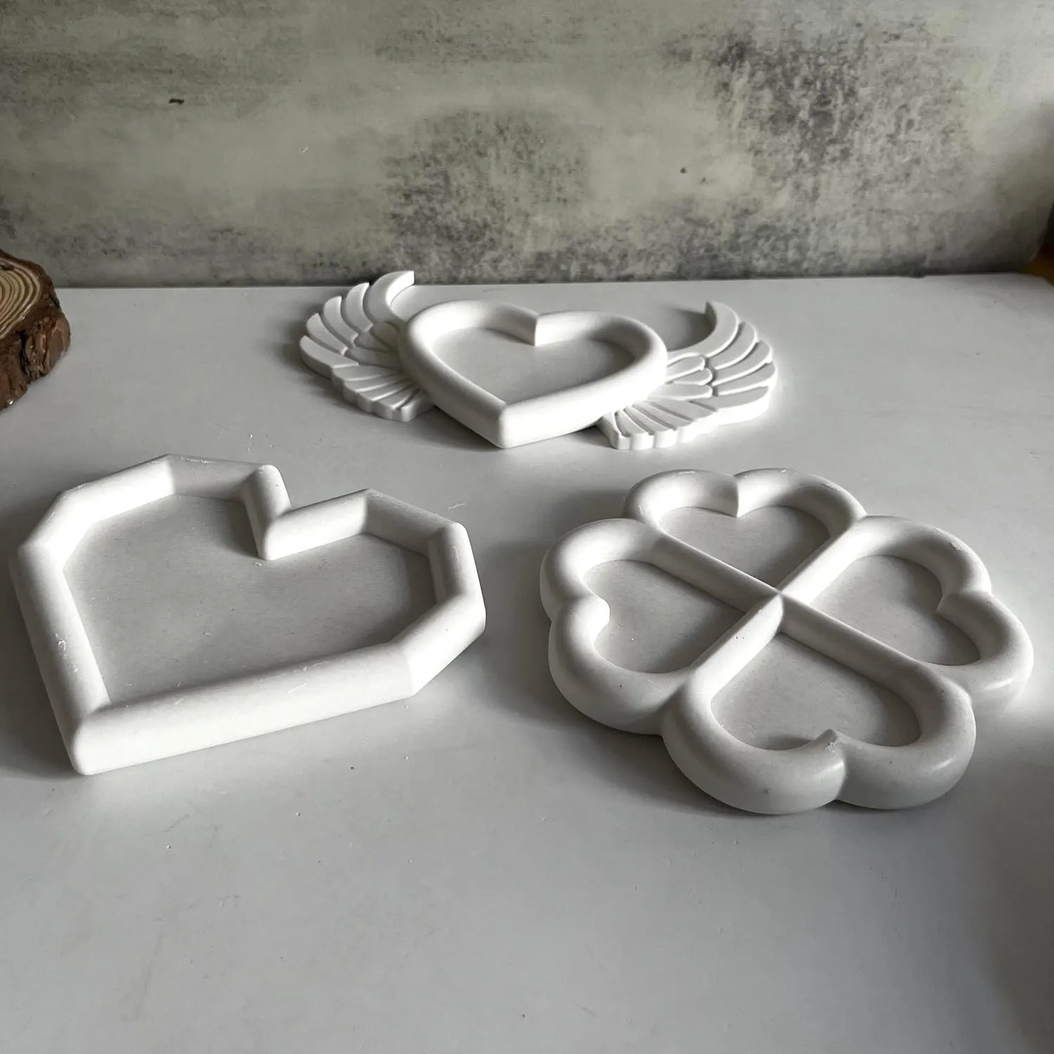 Love Angel Wings Tray Silicone Molds Four-leaf Clover Heart Tray Casting Mould Jewelry Ring Dish Plaster Mold Home Decoration