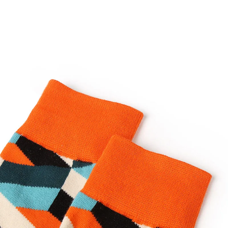 Рисунок 5 - 5 пар новых мужских и женских хлопковых носков