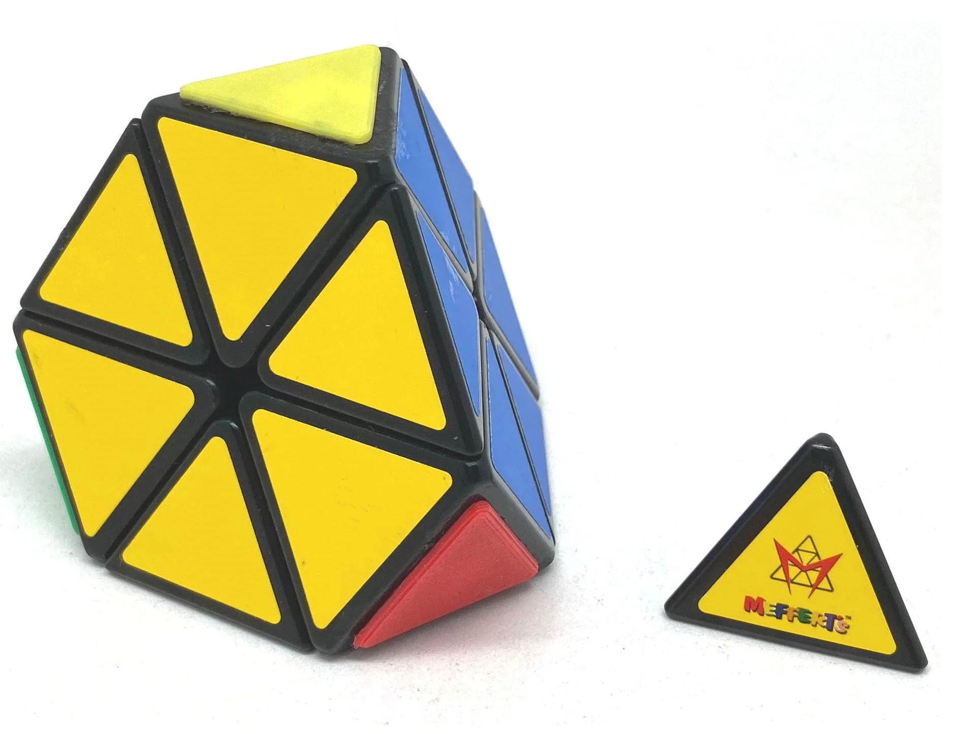 

[Meffert's]Tetraminx Black Body (mod) Meffert Strange Shape Magic Cube Puzzle Toys Intelligence Toy Brain Teaser Children Giftt
