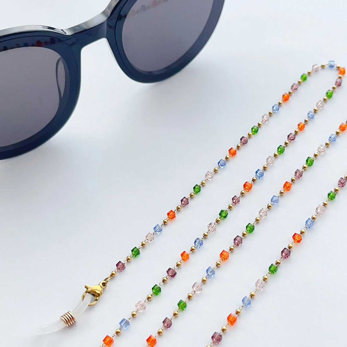 Colorful Glass Crystal Eyeglass Chain for Women, Neck-Hanging Style, Fashionable, High-End, Light Luxury Style, Premium Lanyard to Prevent Falling, Suitable for Sunglasses, Reading Glasses, and Sunglasses
