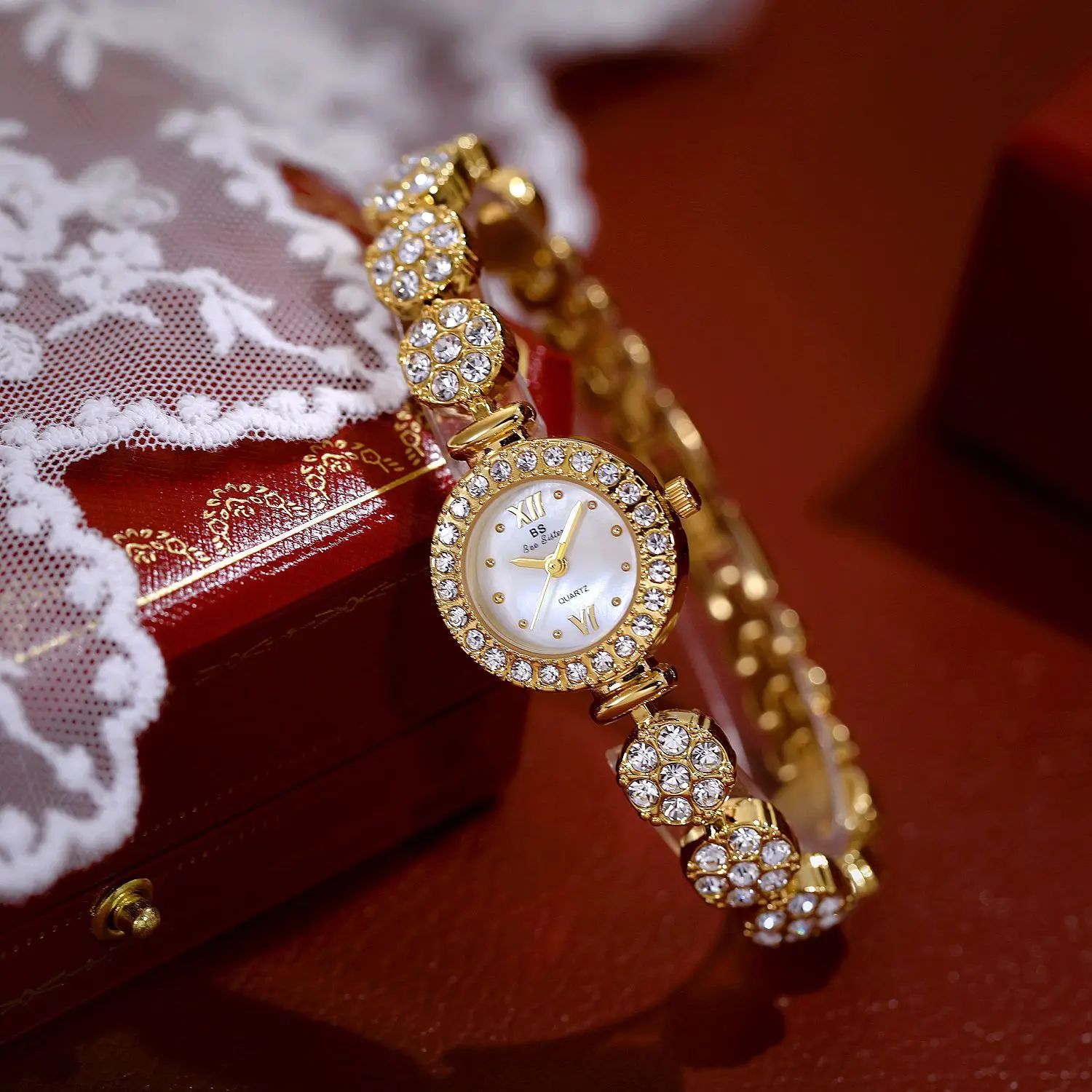 

BS New Hot Selling Full Diamond Female Green Dial Crystal Quartz Watch Fashion Steel Band Gold Nightclub Watch Relogio Feminino