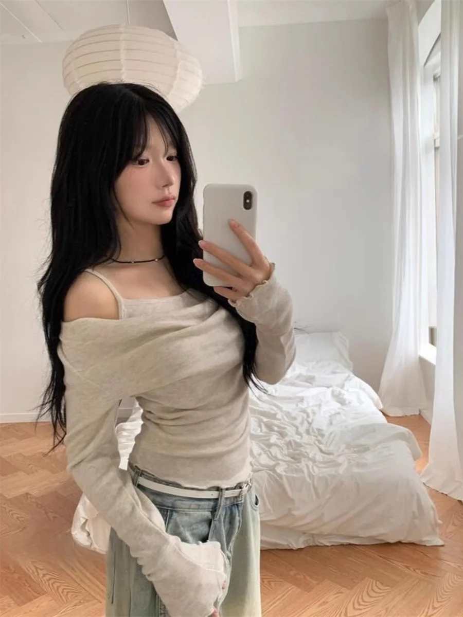 

Корейская футболка-топ на одно плечо с плиссировкой и эффектом многослойности, универсальный топ на бретельках для похудения, женская модная летняя одежда