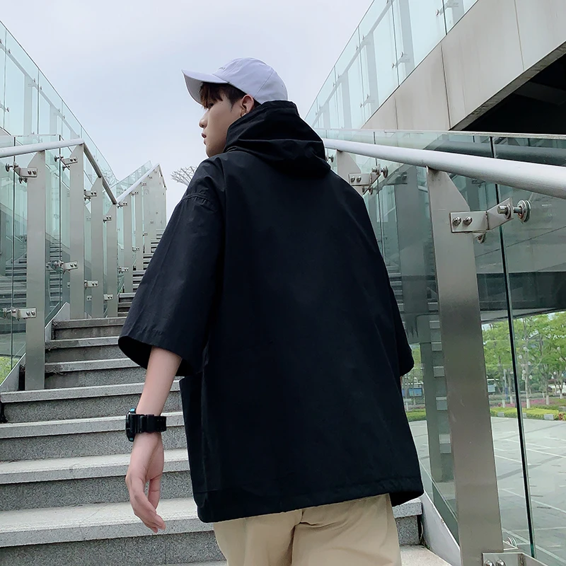 Japan Style Men's Hoodies Handsome Streetwear Short Sleeve Hooded Sweatshirts Men Casual Harajuku Pocket Men Clothing Hoodies