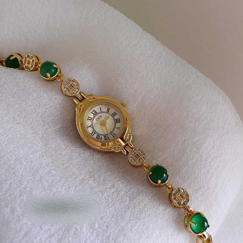 Classic Trend Ladies Watch Elegant and Simple 2025 Waterproof Quartz Watch Birthday Gift