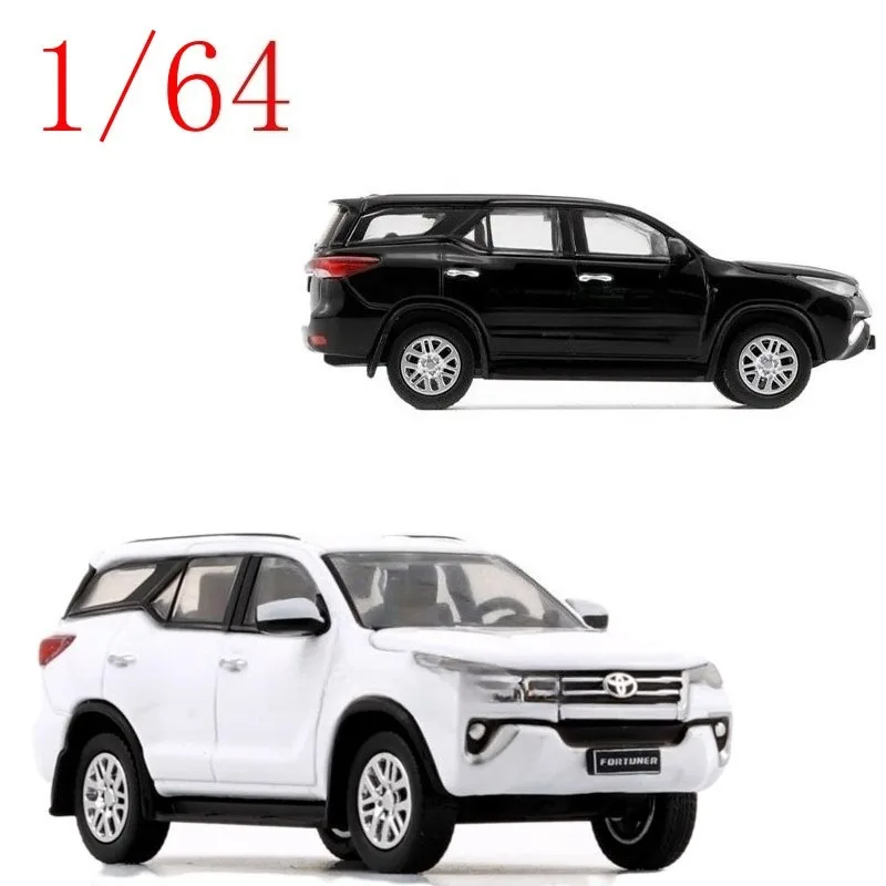 

BM Diecast 1/64 Scale Toyota Fortuner 2018 SUV with Aftermarket Accessories Alloy Car Model Toys for Boys Gift