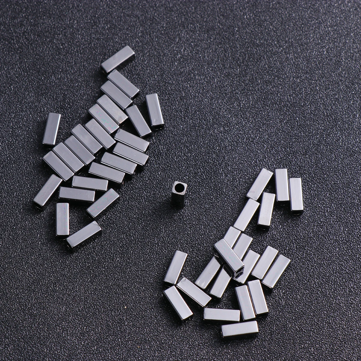 

50Pcs Rectangular Hollow Copper Tubes Metal Spacers Lightweight DIY Jewelry Making Necklace Bracelet Craft Accessories