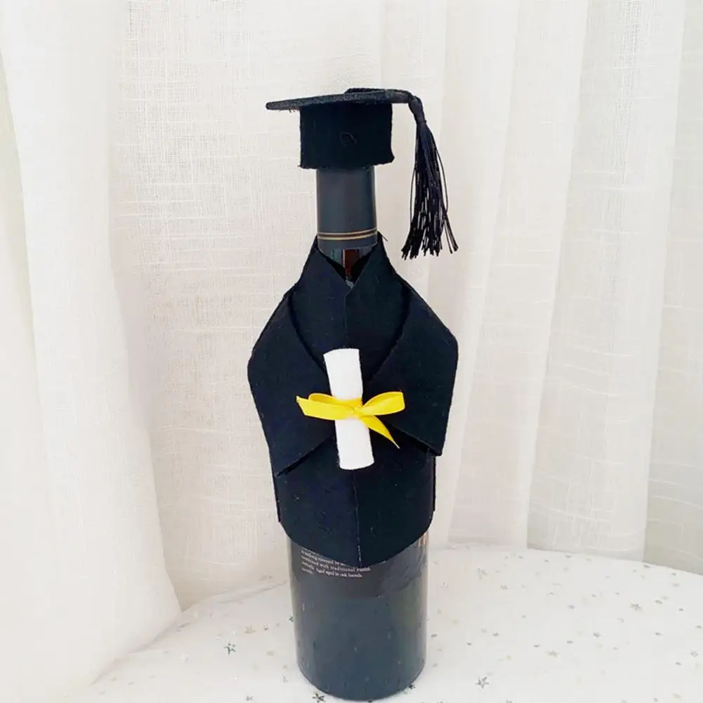 Wine Bottles Party Decoration Felt Graduation Wine Jacket Cap Set for Doctor Party Decoration Gown Tassel Bottle Covers for Wine