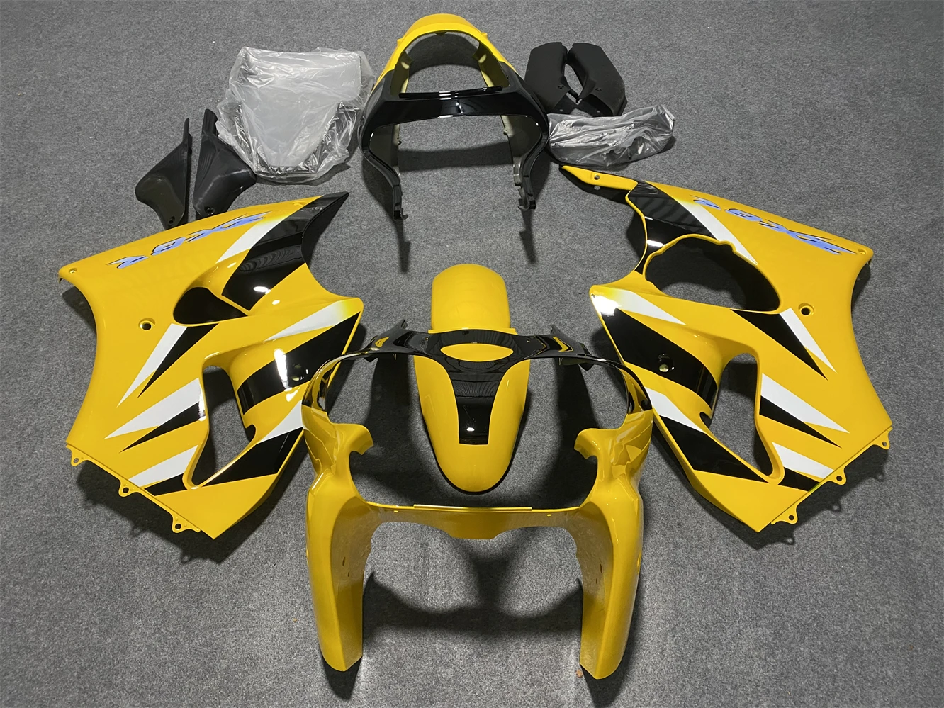 Motorcycle fairing fits ZX-6R 2000 2001 2002 -6R 636 00 01 02 Fairing Black Yellow White motorcycle housing