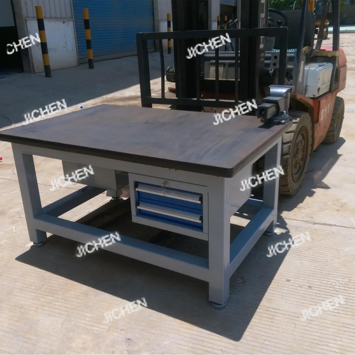 Banco DepositFitter, bancada de placa de aço resistente e pé ajustável