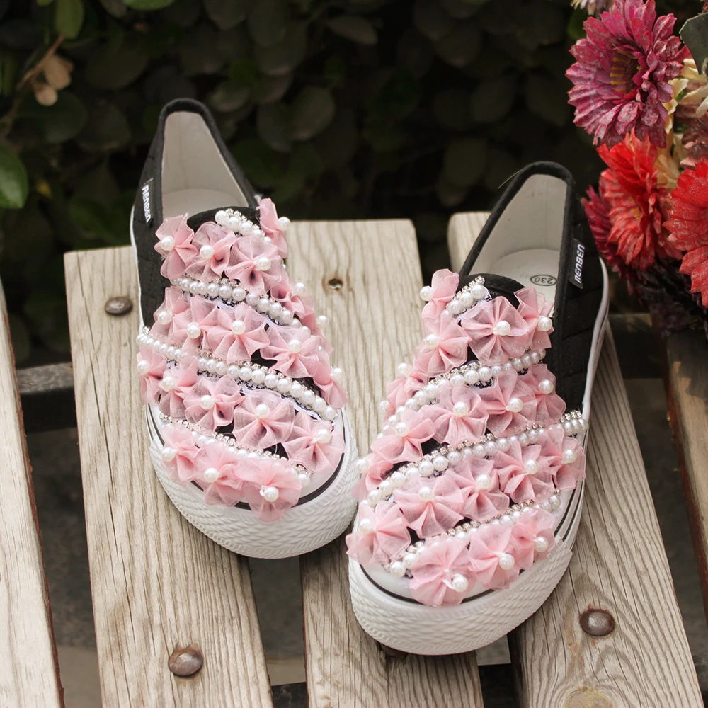 Women Sneakers Summer Casual Shoes White Slip-on Lace Flowers Pearl Diamond Ribbon Thick-soled Flat Student