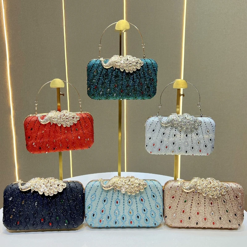 Fashion Diamond-Encrusted Clutch Bag for Women French Blingbling Party Bag Luxury Design Peacock Evening Handbag Malachite Green view 6