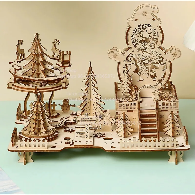 

Деревянная модель парка развлечений ручной работы, вращающаяся, со светом и музыкой, настольное украшение для детей, уникальный подарок на день рождения