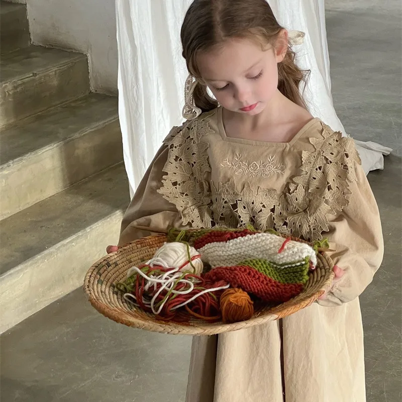 

Girl Dress 2024 Spring and Summer New Korean Style Girls Retro Big Lapel Lace Dress Girl Square Collar Skirt Princess Dress