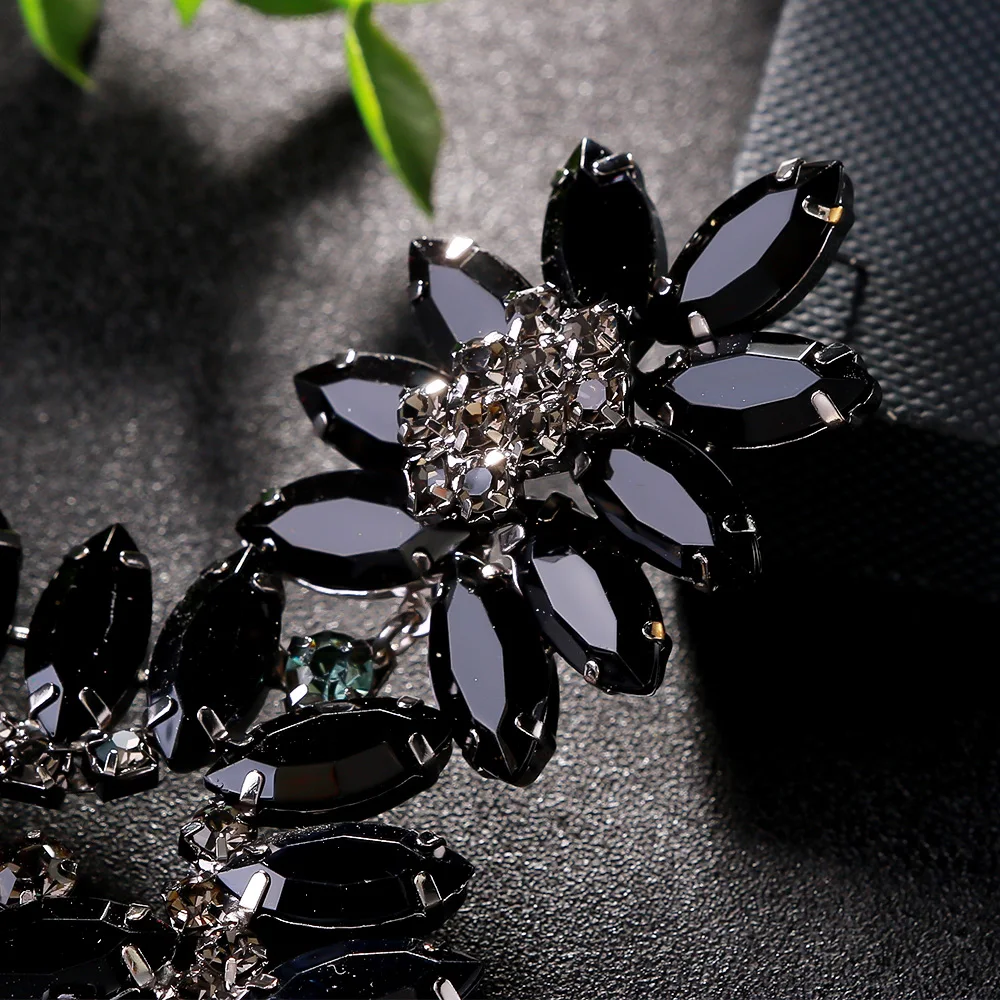 Black Exaggerated Flower Earrings Hollow Banquet Ear Accessories Elegant Women Large Rhinestone Hanging Earrings Christmas Gift