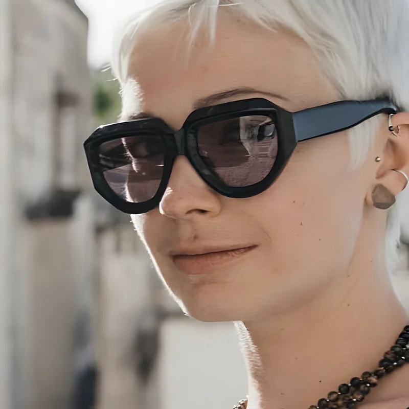 

Women Personality Irregular Eyewear Hip Hop Vintage Punk Sunglasses Women Simple Retro SunGlasses Female Lentes De Sol Hombre
