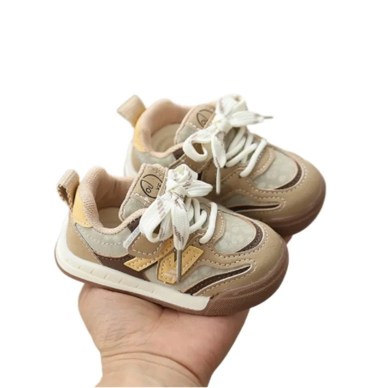 Boys' Color Blocking Sports Shoes Autumn New Girls' Versatile Training Fashionable Anti Slip Soft Sole Breathable Running Shoes