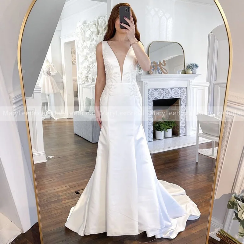 Vestido de novia de sirena de satén blanco con apliques de encaje, sin mangas, escote en V, vestidos de novia