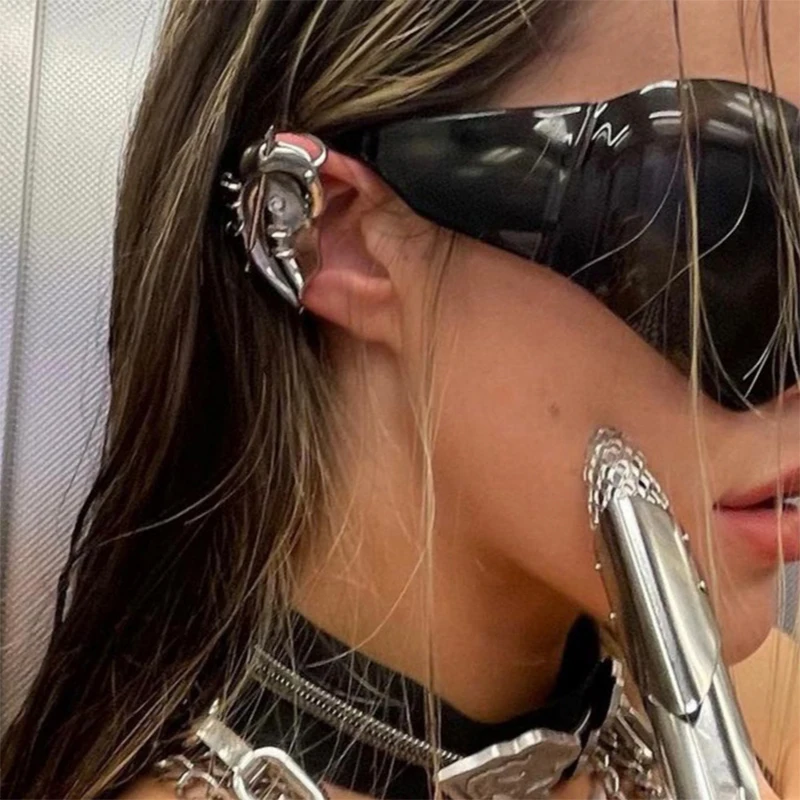 ZHUHE Thorn Piercing Earrings Cyberpunk Style For Women And Men Jewelry Accessories