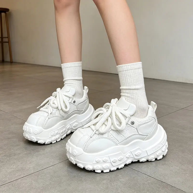 women's-white-platform-sneakers-2026-autumn-lady-lace-up-thick-sole-vulcanized-shoes-woman-breathable-non-slip-sports-dad-shoes