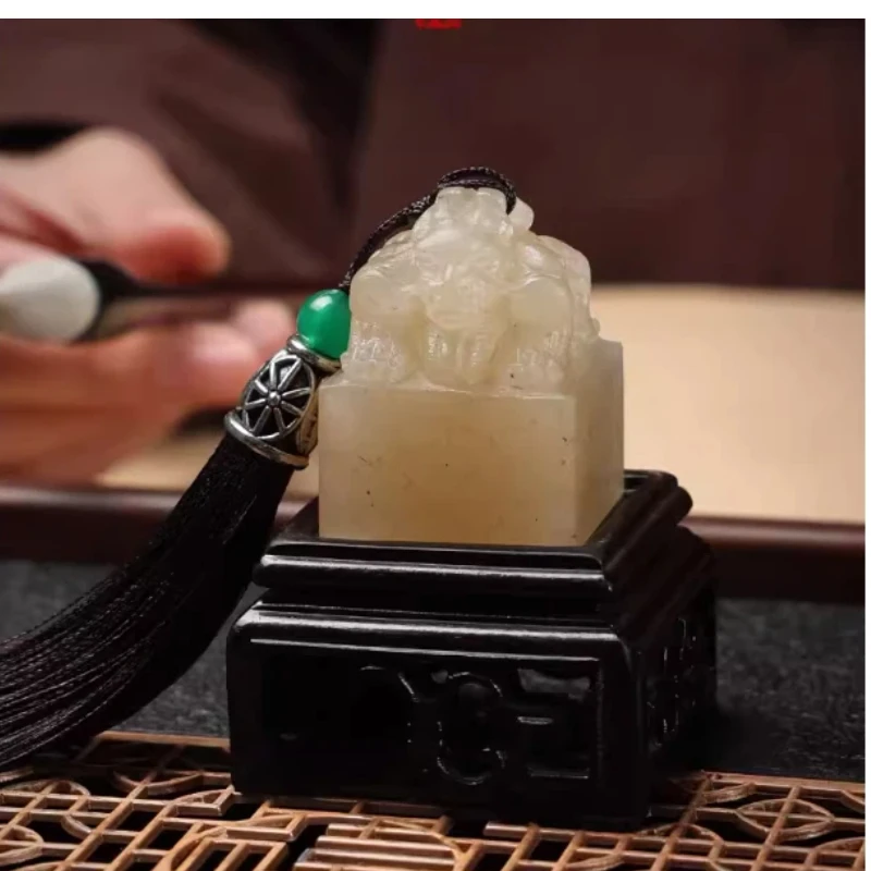 

Natural Stone Customized Personal Name Stamp Calligraphy Painting Carving Chinese Name Seal Custom Personalized Logo Stamp Seal