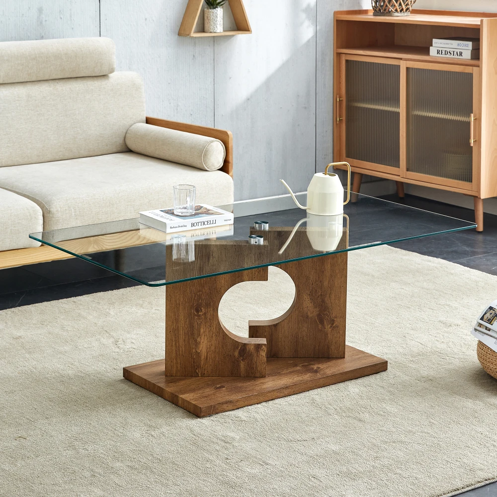 Una mesa de centro rectangular moderna y elegante con tablero de vidrio templado y patas de madera de MDF.